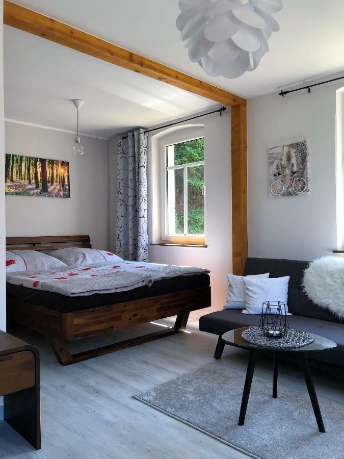 Fuchsbau Appartement Königstein an der Elbe Buitenkant foto